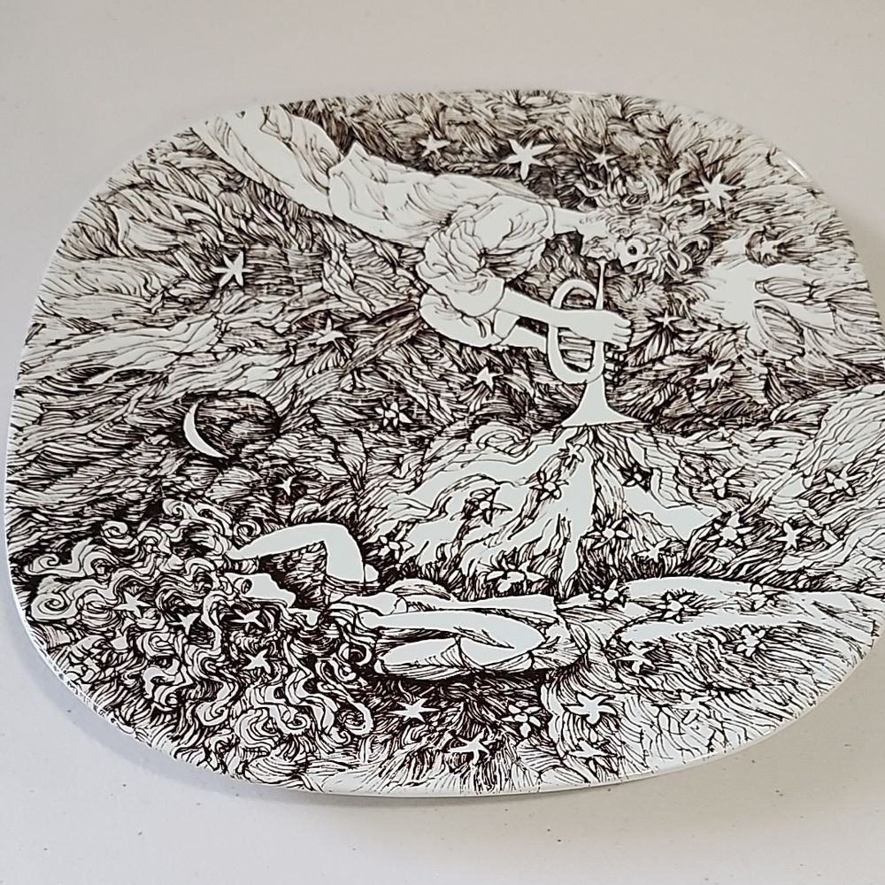 Artistic Black and White Decorative Plate